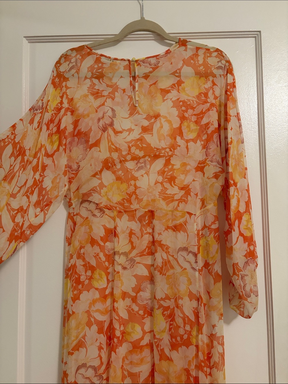 Doen Oliana Dress 100% silk floral summer - Picture 4 of 7